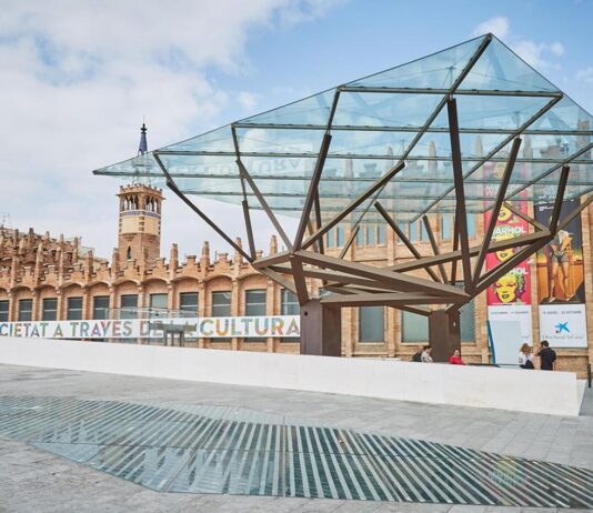 Últimos días para presentarse a la convocatoria de comisariado de la Fundació «la Caixa»