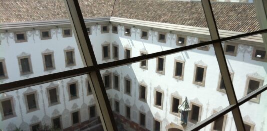 CCCB – Subdirector/a-Gerente/a