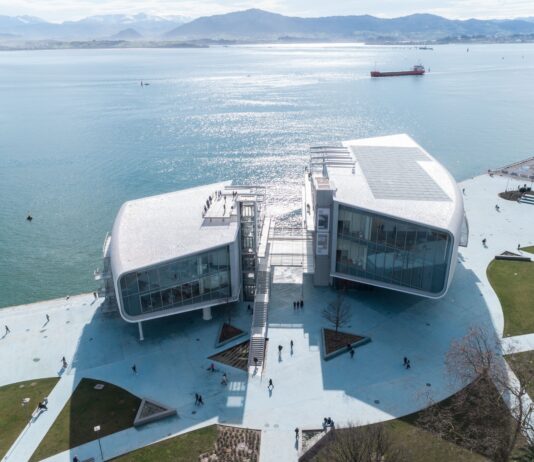 El Centro Botín (Santander) duplica en visitantes en 2021