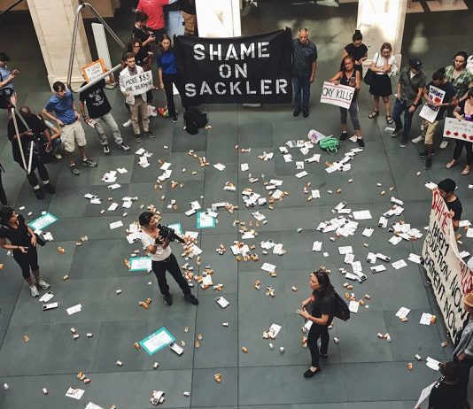 El MET de Nueva York retira las placas conmemorativas de la familia Sackler