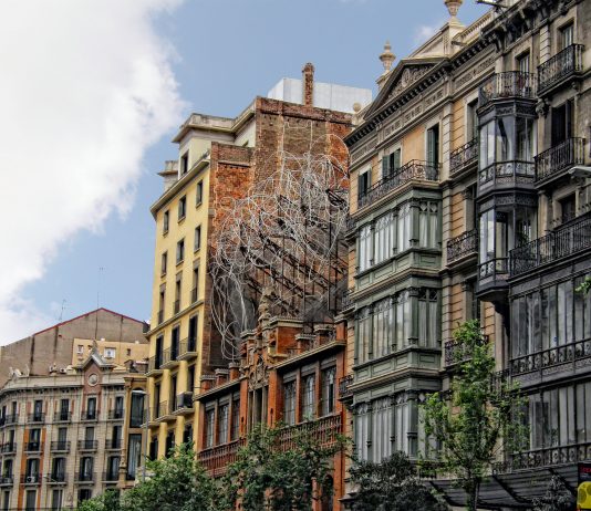 La Fundació Tàpies (Barcelona) busca diseñador@ para crear el logo de Any Tàpies