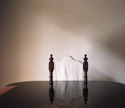 Abierta la convocatoria para la Beca de la Escuela de Fotografía Lens (Madrid)