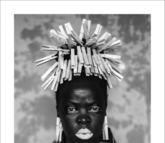 La semana que viene Zanele Muholi inaugura en el IVAM (València)