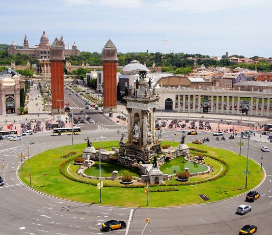 Este sábado, Art Barcelona te llevará por 3 galerías en Plaça Espanya