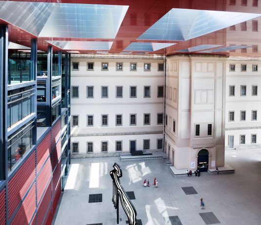 Tres visiones para la cuarta planta del Reina Sofía (Madrid)