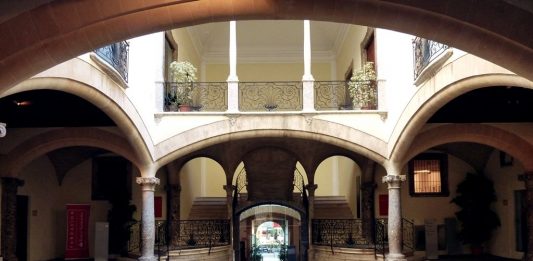 exibart.es destaca: dos convocatorias curatoriales nuevas