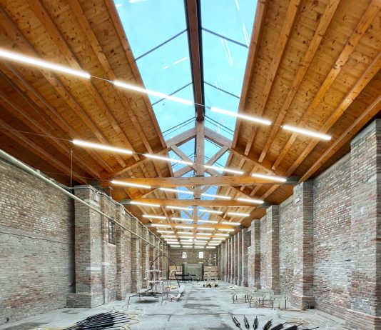 exibart.es destaca: Abierta la convocatoria para designar lx comisarix de Catalonia in Venice