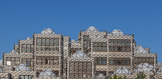 Manifesta 14: 77 artistas y un programa de 100 días en Pristina