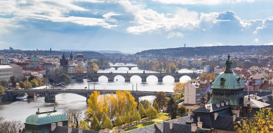 exibart.es destaca: dos convocatorias para artistas visuales