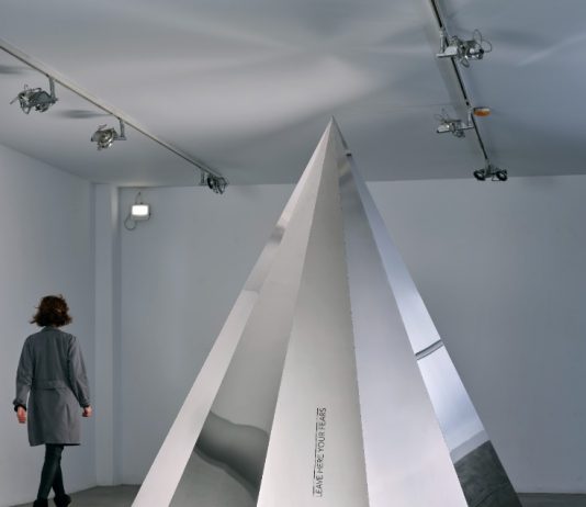 Juana de Aizpuru (Madrid) presenta una exposición de Alicia Framis