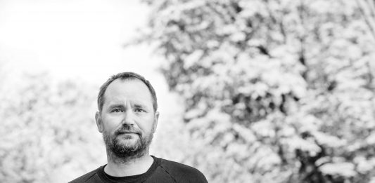 exibart.es entrevista: Tomás Saraceno y sus arquitecturas que sacuden normas