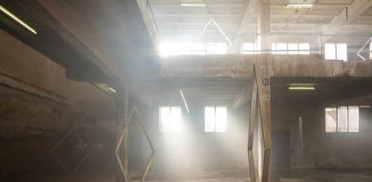 Lolo & Sosaku presentan su exposición más ambiciosa hasta la fecha en La Veloç (L’Hospitalet de Llobregat)