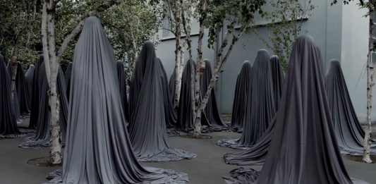 Nueva performance de Regina José Galindo en el Museo Nacional Thyssen-Bornemisza