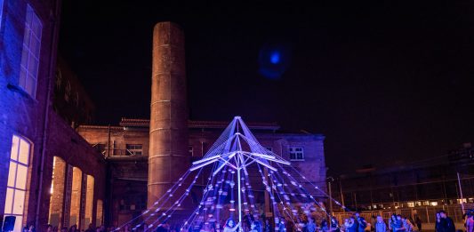 XI edición de SEISMES, fiesta de artistas residentes en Fabra i Coats (Barcelona)