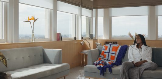 La galería Cordova (Barcelona) celebra la obra de Deborah Joyce Holman