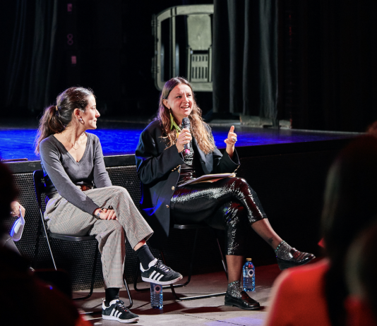 exibart.es entrevista: Joana Roda y Desslislava Pirinchieva, curadoras de CLUBS-Art a la pista