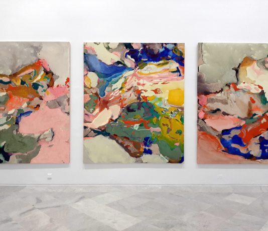 Últimos meses para ver ‘De ida y vuelta’ de Cristina Lucas en el CAAC (Sevilla)