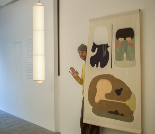 El artista sueco, Klas Ernflo, expone en Santa & Cole (Barcelona)