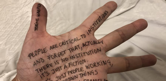 TEA Tenerife promueve el ciclo de charlas ‘Ombligo, mirarse el museo’