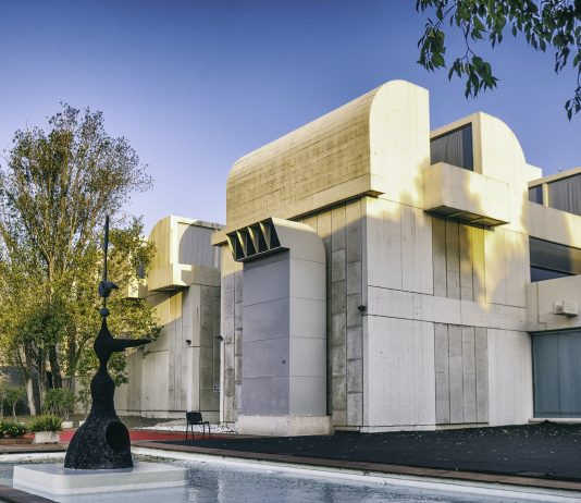 La Fundació Joan Miró se reafirma en su compromiso para una programación pública e internacional