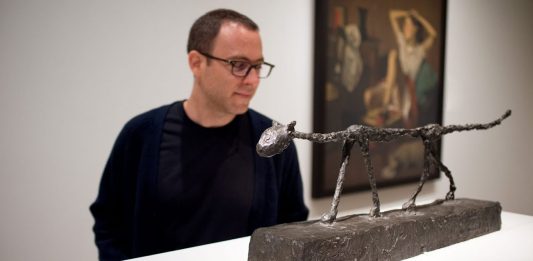 Artium Museoa (Vitoria-Gasteiz) acoge ‘Otros ejemplos recientes’ de Alejandro Cesarco