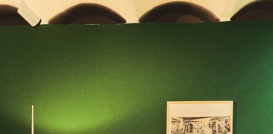 Santa & Cole (Barcelona) acoge ‘Correa & Milá. Un espacio imaginado’