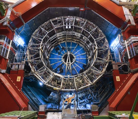 exibart.es destaca: residencia Collide Copenhagen, Arts at CERN