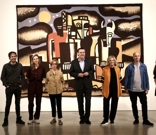 Tabakalera (Donostia) inaugura la mayor exposición acogida hasta la fecha