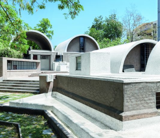 El Museo ICO (Madrid) recibe la esperada retrospectiva de Balkrishna Doshi