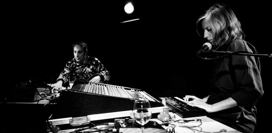 Tabakalera (Donostia) anuncia su primer festival de arte sonoro, performance y música experimental