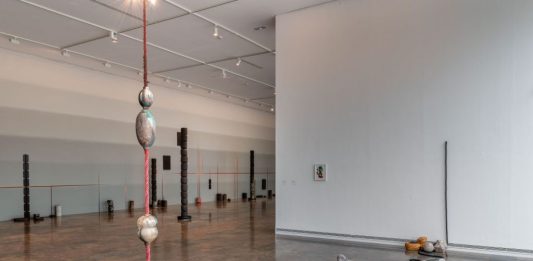 Últimos meses para ver la gran muestra de Otobong Nkanga en el IVAM (València)