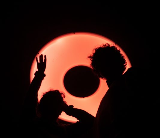 Sala Apolo (Barcelona) presenta las obras de ‘Art Meets Apolo’, un proyecto que une los mundos del clubbing y el arte