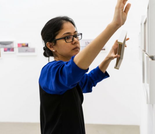 El mes que viene, Shilpa Gupta aterriza con una gran monográfica en el Centro Botín (Santander)