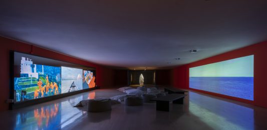 ‘En busca de la vida,’ la gran monográfica de Stephanie Comilang, se inaugura en el Museo Nacional Thyssen-Bornemisza