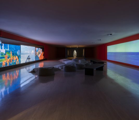 ‘En busca de la vida,’ la gran monográfica de Stephanie Comilang, se inaugura en el Museo Nacional Thyssen-Bornemisza