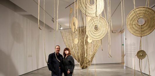 Hoy, Es Baluard (Palma) da la bienvenida a ‘Som Palau / Som Estable’ de Ana Laura Aláez