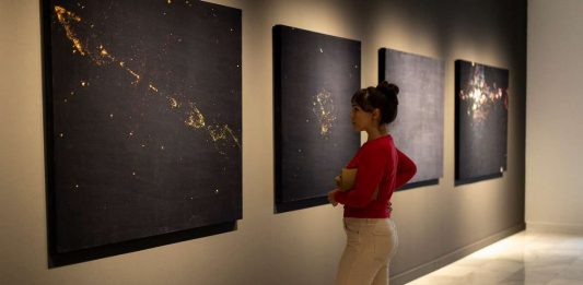 ‘Tanta lejanía’ del CAAM, primera muestra en España dedicada a Helen Acosta (Gran Canaria)