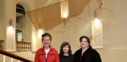 Tabakalera inaugura una instalación sonora basada en conexiones fluviales de San Sebastián