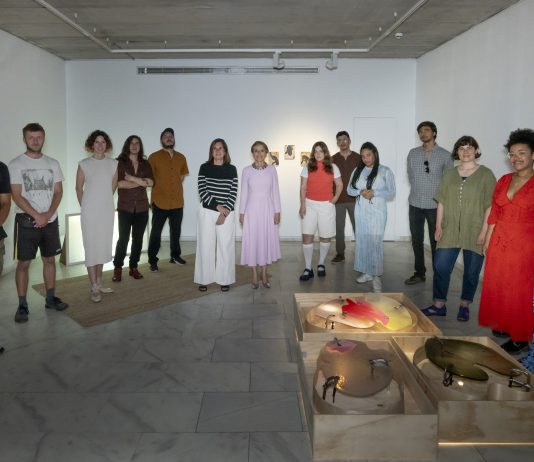 Queda inaugurada ‘La Sagrada Familia Is Under Construction’ en el Ateneo de Madrid