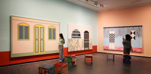 Exposiciones de Sol Calero y Santiago Sierra abren la temporada del CA2M (Madrid)