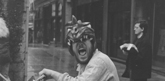 ‘Infralocus’: Girona revisita su escena cultural de los 90