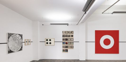 Matt Mullican en una doble exposición en ProjecteSD (Barcelona) y 1 Mira Madrid