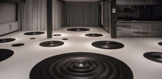 La galería House of Chappaz (Barcelona) presenta la exposición ‘Fluctus Lacus’