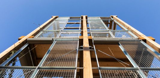 ‘Open Regeneration of Housing Estates in Barcelona’ por UPC y Sorigué (Barcelona)