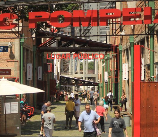 Antoni Muntadas presenta ‘Lugar Público’ en Sesc Pompeia (São Paulo)