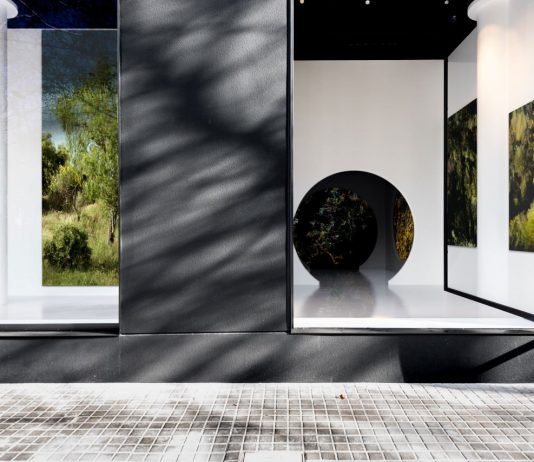 La galería Load (Barcelona) acoge la exposición ‘Dissected Palette’ del artista Quayola