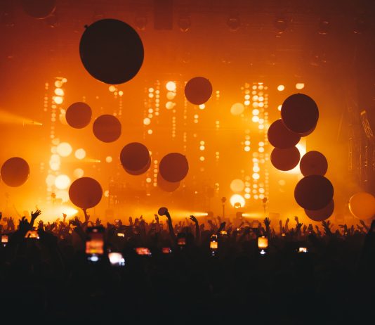 Música, danza, artes visuales e inteligencia artificial convergen en Sónar 2025 (Barcelona)