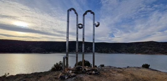 El arte público es una cuestión de ligereza: visita al estudio de Juan Garaizabal