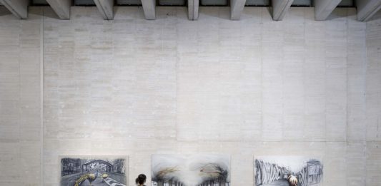 Lo orgánico, lo artificial y lo ancestral: tres formas de sentir el arte en el MUSAC (Léon) este verano