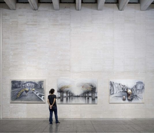 Lo orgánico, lo artificial y lo ancestral: tres formas de sentir el arte en el MUSAC (Léon) este verano